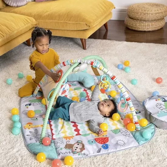 Salteluta de activitati 5 in 1 Gym and Ball Pit Totally Tropical Bright Starts Salteluta de activitati 5 in 1 Gym and Ball Pit Totally Tropical Bright Starts