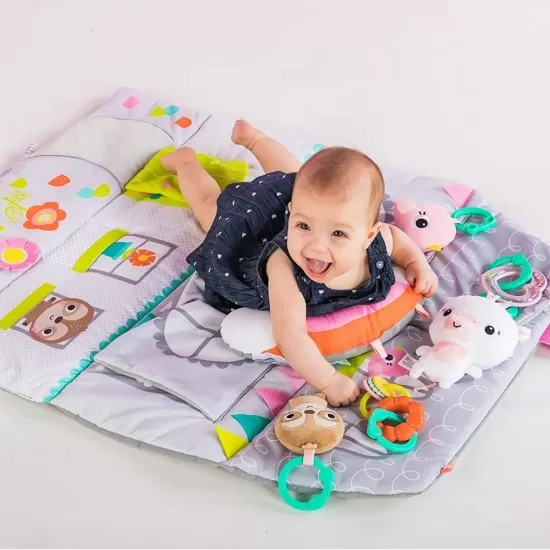 Salteluta de activitati si casuta de papusi Floors of Fun Bright Starts Salteluta de activitati si casuta de papusi Floors of Fun Bright Starts