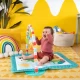 Salteluta de joaca cu bara de jucarii Tiki Toy Bar Bright Starts Salteluta de joaca cu bara de jucarii Tiki Toy Bar Bright Starts