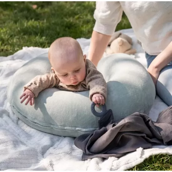Esarfa pentru alaptat multifunctionala din bumbac organic Doomoo Mom’n Play Grey Esarfa pentru alaptat multifunctionala din bumbac organic Doomoo Mom’n Play Grey