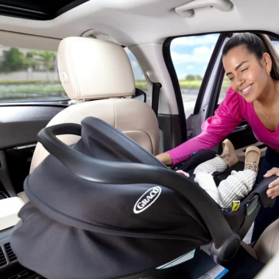 Scoica auto Graco SnugLite Midnight, 40-75 cm, certificata R129
