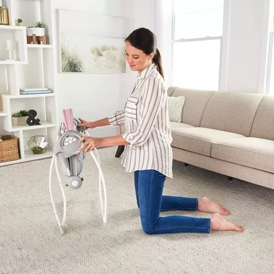 Leagan portabil Comfort 2 Go Flora the Unicorn Ingenuity Leagan portabil Comfort 2 Go Flora the Unicorn Ingenuity