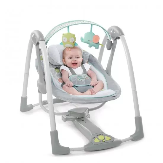 Leagan portabil Swing 'n Go Portable Swing Hugs & Hoots Ingenuity Leagan portabil Swing 'n Go Portable Swing Hugs & Hoots Ingenuity