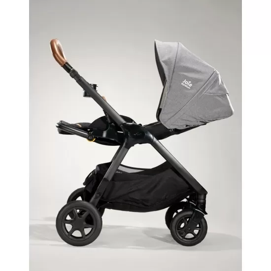 Carucior multifunctional Finiti Signature Carbon Joie Carucior multifunctional Finiti Signature Carbon Joie