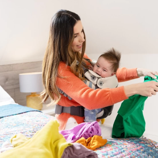 Marsupiu ergonomic 3 in 1 pentru bebelusi Savvy Lite Mineral Joie Marsupiu ergonomic 3 in 1 pentru bebelusi Savvy Lite Mineral Joie