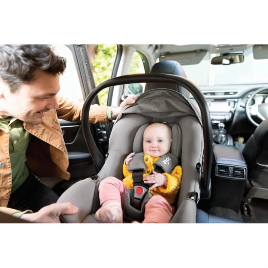 Scoica auto Joie i-Snug 2 cu tetiera reglabila, 40-75 cm, Pebble, testata ADAC si certificata R129 Scoica auto Joie i-Snug 2 cu tetiera reglabila, 40-75 cm, Pebble, testata ADAC si certificata R129