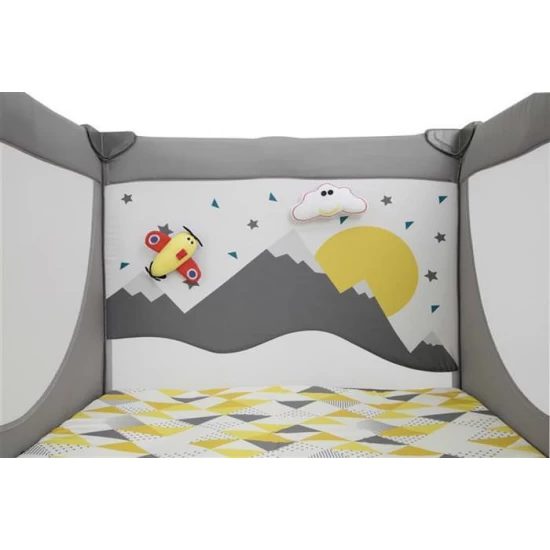 Tarc de joaca si patut cu un nivel Joie Cheer Little Explorer Tarc de joaca si patut cu un nivel Joie Cheer Little Explorer