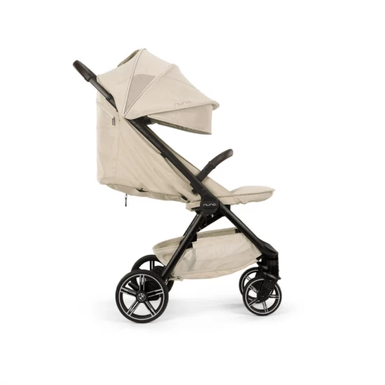 Carucior ultracompact cu pliere automata Nuna x BMW TRVL lx bej Mica Carucior ultracompact cu pliere automata Nuna x BMW TRVL lx bej Mica
