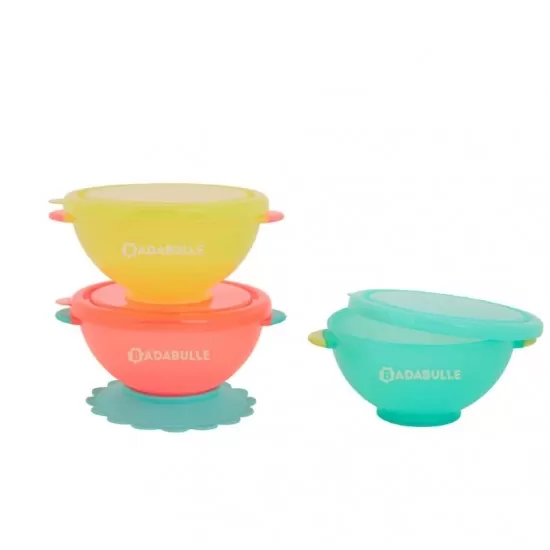 Set 3 boluri colorate pentru mancare cu suport inclus Set 3 boluri colorate pentru mancare cu suport inclus