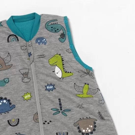 Sac de dormit cu picioruse si maneca lunga detasabila Dinosaur 90 cm + manseta 2.5 Tog Sac de dormit cu picioruse si maneca lunga detasabila Dinosaur 90 cm + manseta 2.5 Tog
