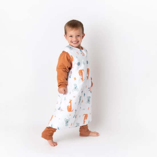 Sac de dormit cu picioruse si maneca lunga detasabila Kangaroo 120 cm + manseta 3.5 Tog Sac de dormit cu picioruse si maneca lunga detasabila Kangaroo 120 cm + manseta 3.5 Tog