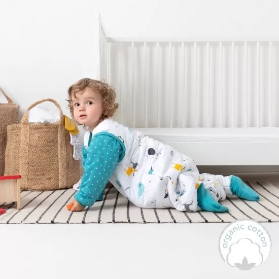 Sac de dormit cu picioruse si maneca lunga detasabila Polar Pals 90 cm + manseta 2.5 Tog Sac de dormit cu picioruse si maneca lunga detasabila Polar Pals 90 cm + manseta 2.5 Tog