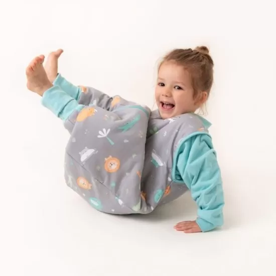 Sac de dormit cu picioruse si maneca lunga detasabila Safari 90 cm + manseta 2.5 Tog Sac de dormit cu picioruse si maneca lunga detasabila Safari 90 cm + manseta 2.5 Tog