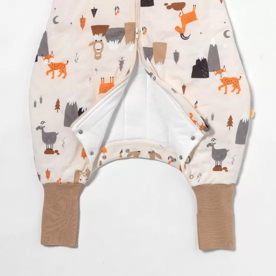 Sac de dormit cu picioruse si talpa antiderapanta Mountain Animals 70 cm + manseta 1.0 Tog Sac de dormit cu picioruse si talpa antiderapanta Mountain Animals 70 cm + manseta 1.0 Tog