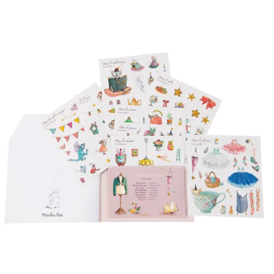 Carte de colorat cu abtibilduri A fost odata Moulin Roty Carte de colorat cu abtibilduri A fost odata Moulin Roty