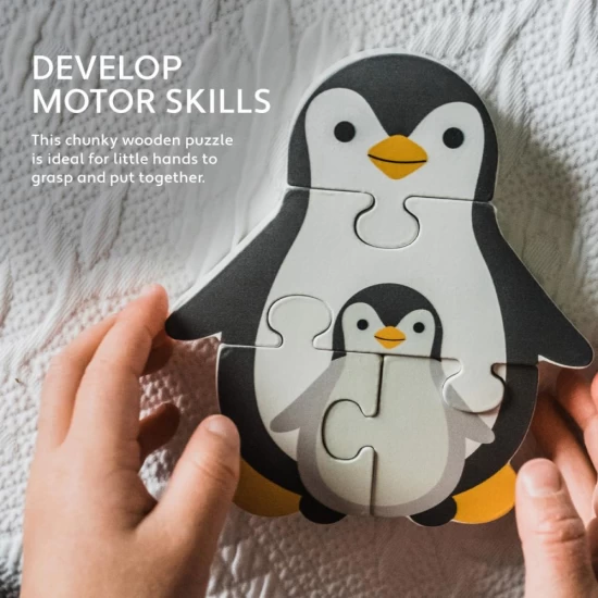 Puzzle Pinguin din lemn cu saculet depozitare Orange Tree Toys 4 piese Puzzle Pinguin din lemn cu saculet depozitare Orange Tree Toys 4 piese