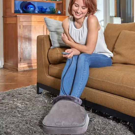 Aparat de masaj 2 in 1 Shiatsu Comfort si incalzire Lanaform