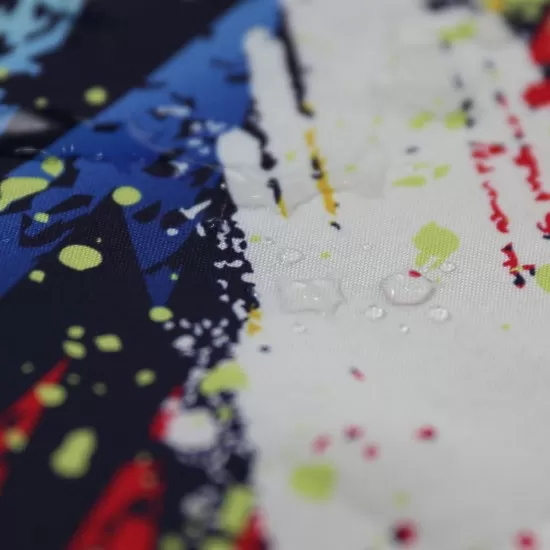 Salopeta impermeabila pentru copii Kidscare, cu protectie la vant si apa cu imprimeu Graffiti - marime 92 Salopeta impermeabila pentru copii Kidscare, cu protectie la vant si apa cu imprimeu Graffiti - marime 92