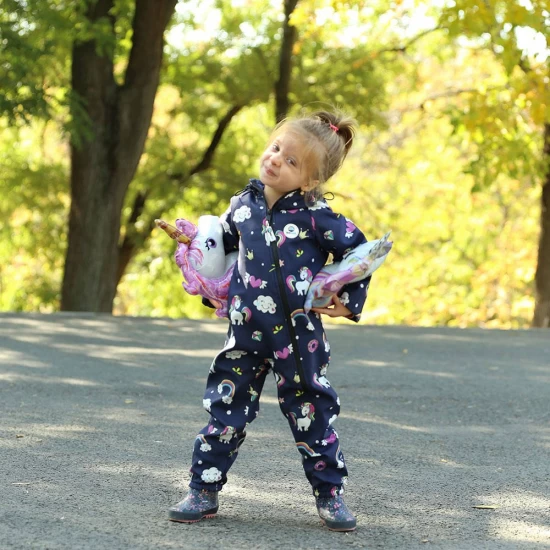 Salopeta impermeabila pentru copii Kidscare, cu protectie la vant si apa cu imprimeu Unicorni Navy - marime 86 Salopeta impermeabila pentru copii Kidscare, cu protectie la vant si apa cu imprimeu Unicorni Navy - marime 86