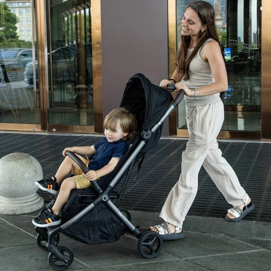 Carucior sport cu pliere automata si spatar reglabil Qplay Grav Negru