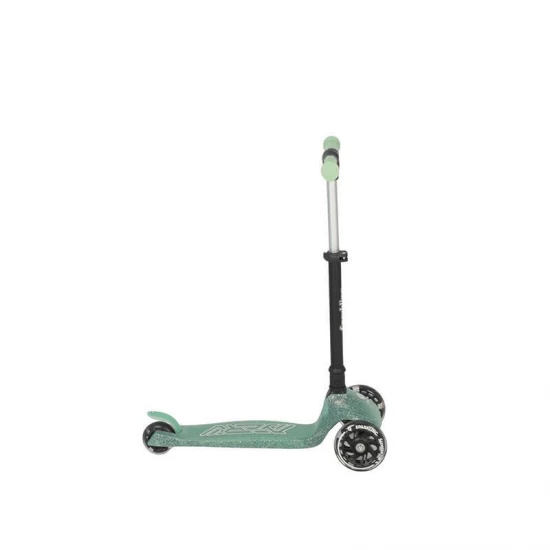 Trotineta pliabila cu roti luminoase si ghidon reglabil Qplay Sparkling Verde