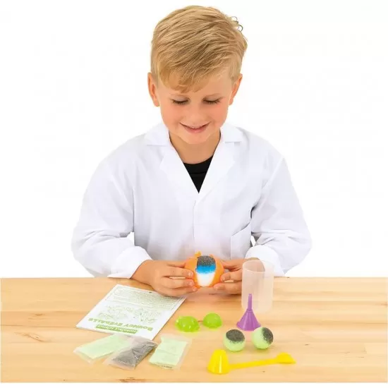 Horrible Science: Primele experimente infricosatoare Horrible Science: Primele experimente infricosatoare