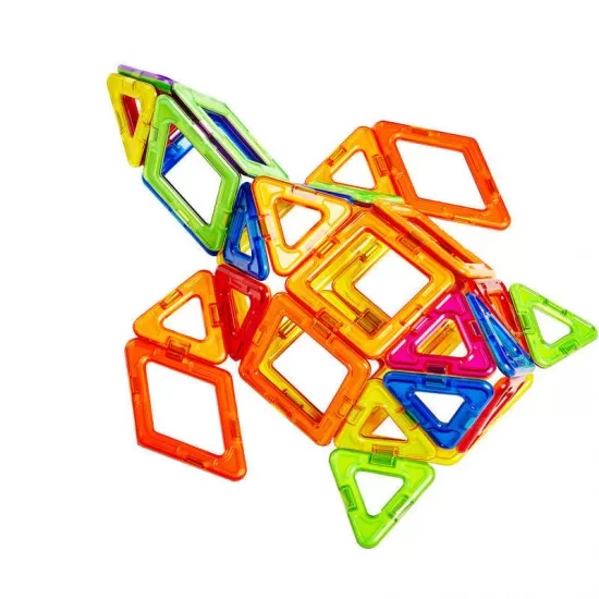 Set de constructie magnetic - 83 piese Set de constructie magnetic - 83 piese