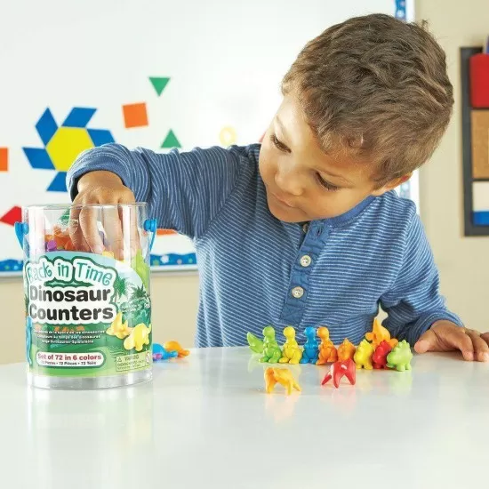 Set pentru sortat si numarat - Dinozauri jucausi 72 piese Set pentru sortat si numarat - Dinozauri jucausi 72 piese