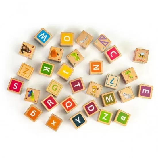 Set cuburi din lemn cu litere, cifre si imagini 32 piese Ecotoys HM014520 Set cuburi din lemn cu litere, cifre si imagini 32 piese Ecotoys HM014520