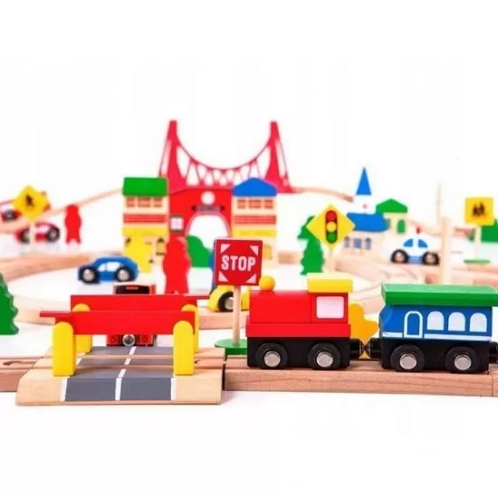 Joc circuit din lemn cu trenulet si masinute 90 piese Ecotoys Joc circuit din lemn cu trenulet si masinute 90 piese Ecotoys