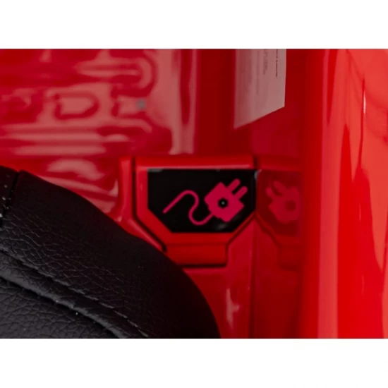 Masinuta electrica cu telecomanda AUDI Q7 NEW LIFT, roti EVA, scaun tapitat, 117x67x54 cm, putere 70W - Ros