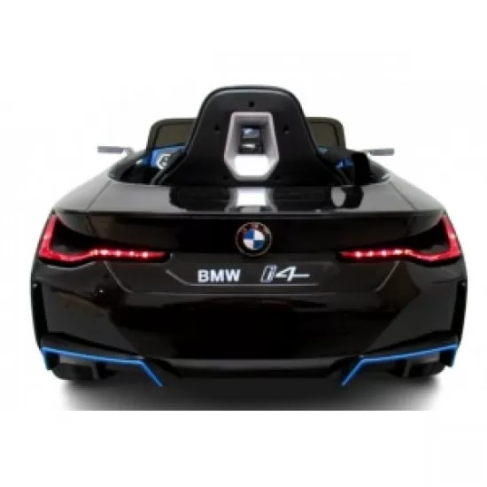 Masinuta electrica cu telecomanda, roti din spuma EVA, scaun din piele ecologica, varsta 1-5 ani, BMW I4 - Negru Masinuta electrica cu telecomanda, roti din spuma EVA, scaun din piele ecologica, varsta 1-5 ani, BMW I4 - Negru