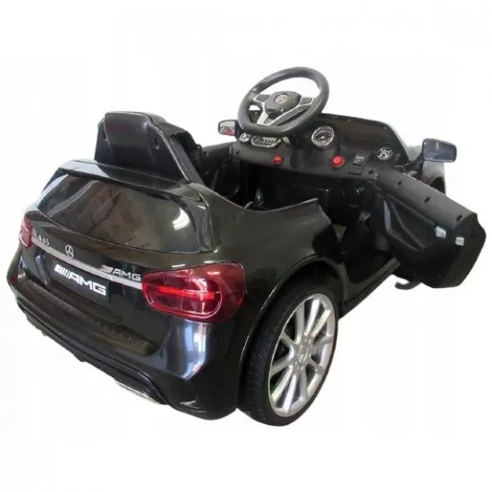 Masinuta electrica cu telecomanda, roti EVA, scaun piele Mercedes GLA45 - Negru Masinuta electrica cu telecomanda, roti EVA, scaun piele Mercedes GLA45 - Negru