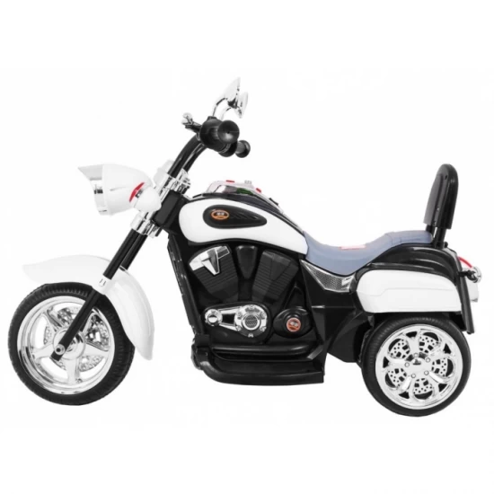 Motocicleta electrica Chopper NightBike TR1501, roti si scaun din plastic, 92x34x63 cm, putere 6V - Alb Motocicleta electrica Chopper NightBike TR1501, roti si scaun din plastic, 92x34x63 cm, putere 6V - Alb