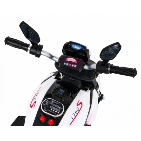 Motocicleta electrica Fast Tourist, roti din plastic, scaun tapitat, 83x35x63 cm, putere 18W - Alb Motocicleta electrica Fast Tourist, roti din plastic, scaun tapitat, 83x35x63 cm, putere 18W - Alb