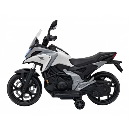 Motocicleta electrica pentru copii HONDA NC750X, roti si scaun din plastic, 103x41x74 cm, putere 70W - Alb Motocicleta electrica pentru copii HONDA NC750X, roti si scaun din plastic, 103x41x74 cm, putere 70W - Alb