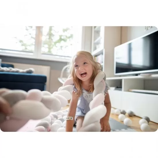Protectie laterala pentru patut, impletita, 2 m, Ricokids 722003 - Roz Protectie laterala pentru patut, impletita, 2 m, Ricokids 722003 - Roz