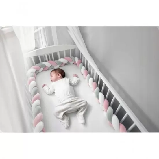 Protectie laterala pentru patut, impletita, 3 m, Ricokids 722103 - Roz Protectie laterala pentru patut, impletita, 3 m, Ricokids 722103 - Roz