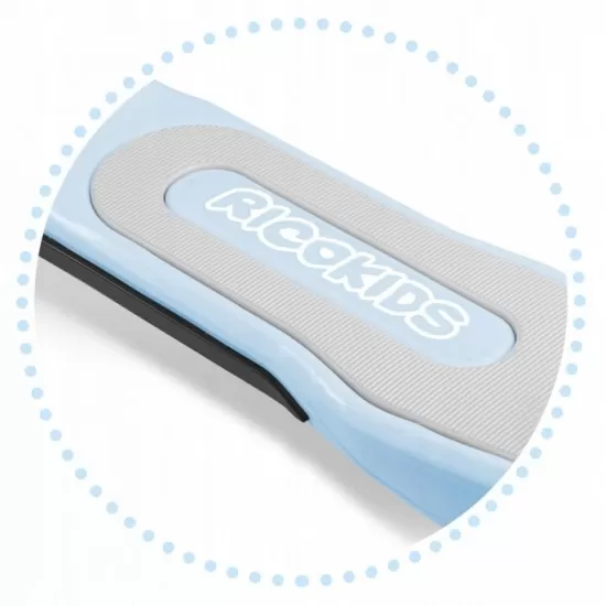 Trotineta cu roti cu LED Ricokids Piko 765003 - Albastru Trotineta cu roti cu LED Ricokids Piko 765003 - Albastru