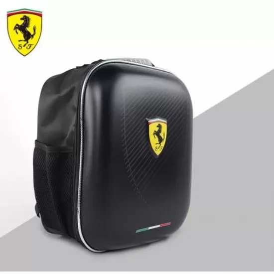 Ghiozdan Ferrari design 3D, culoare neagra Ghiozdan Ferrari design 3D, culoare neagra