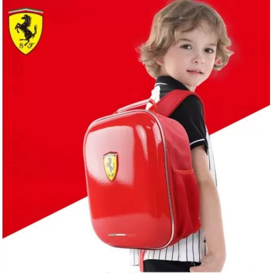 Ghiozdan Ferrari design 3D, culoare rosie Ghiozdan Ferrari design 3D, culoare rosie
