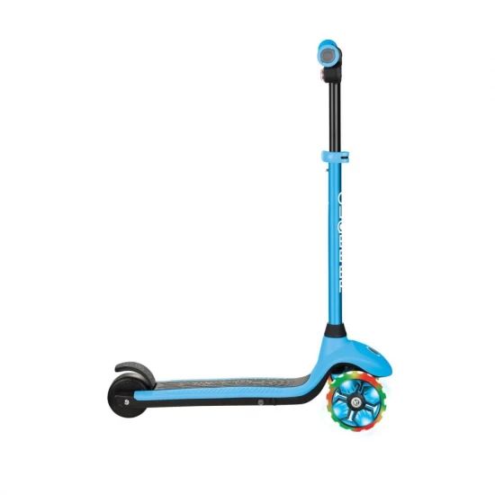 Trotineta electrica pentru copii Globber E-Motion 4 albastra, autonomie 8-10 km Trotineta electrica pentru copii Globber E-Motion 4 albastra, autonomie 8-10 km