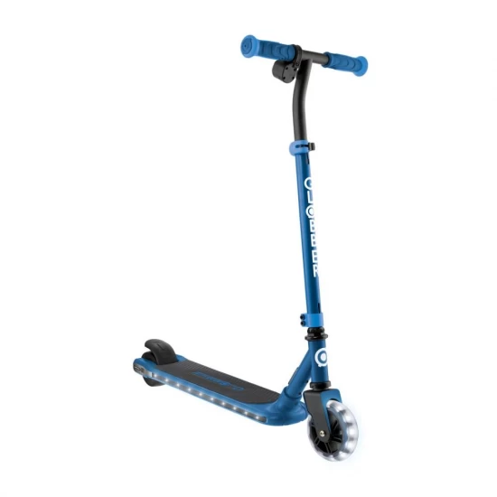 Trotineta electrica pentru copii Globber E-Motion 6, albastra, autonomie 8-10 km Trotineta electrica pentru copii Globber E-Motion 6, albastra, autonomie 8-10 km