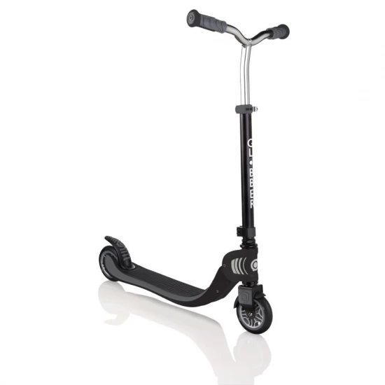 Trotineta Globber Flow 125 Pliabila gri-negru Trotineta Globber Flow 125 Pliabila gri-negru