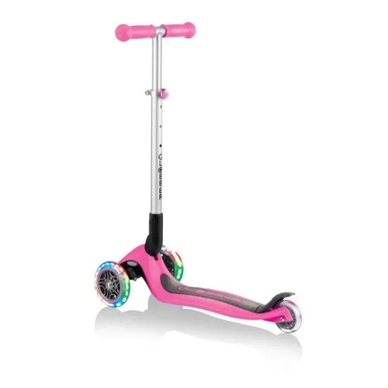 Trotineta Globber Primo cu lumini, pliabila, culoare roz Trotineta Globber Primo cu lumini, pliabila, culoare roz
