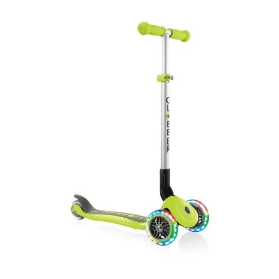 Trotineta Globber Primo cu lumini, pliabila, culoare verde Trotineta Globber Primo cu lumini, pliabila, culoare verde
