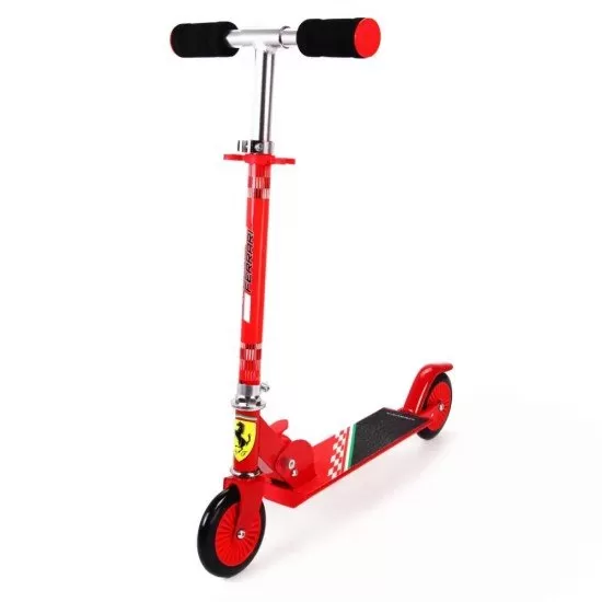 Trotineta pliabila Ferrari pentru copii cu roti 120 mm, rosie Trotineta pliabila Ferrari pentru copii cu roti 120 mm, rosie
