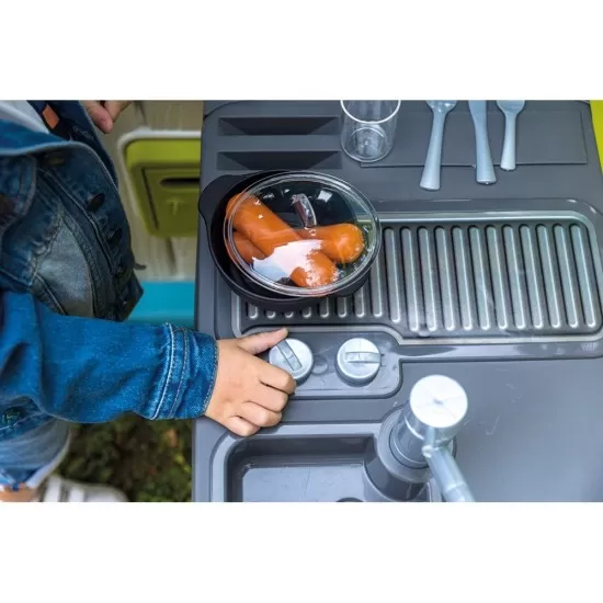 Bucatarie Smoby cu accesorii pentru casuta de joaca Bucatarie Smoby cu accesorii pentru casuta de joaca