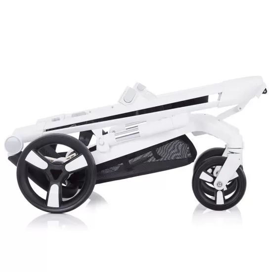 Carucior Chipolino Electra 3 in 1 Silver cu cadru alb Carucior Chipolino Electra 3 in 1 Silver cu cadru alb