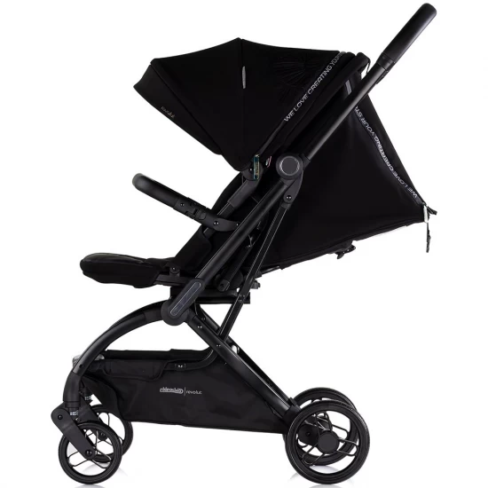 Carucior sport Chipolino Revolut cu sezut rotativ Blackberry Carucior sport Chipolino Revolut cu sezut rotativ Blackberry
